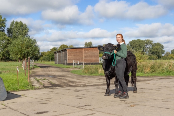 Victoria Burchardt Mit FB Milla1 A